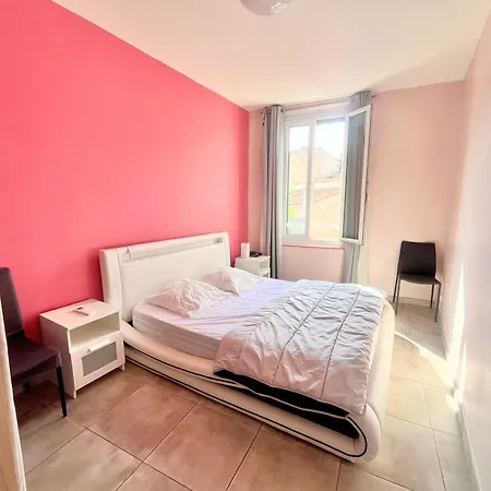 Lägenhet La Maison De Rose *